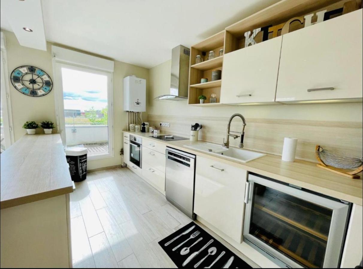 Joli Appartement Proche Disney Шантелу Ан Бри Екстериор снимка